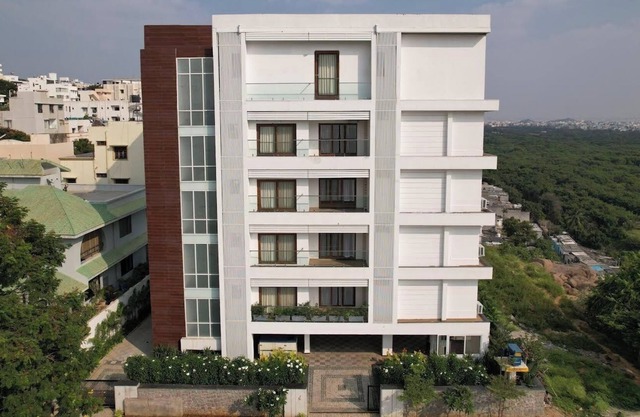 Bridge Service Apartments
