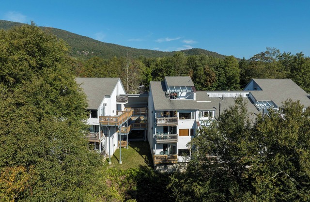 Bridges Resort Condo with Pools, Hot Tub & Sugarbush Access