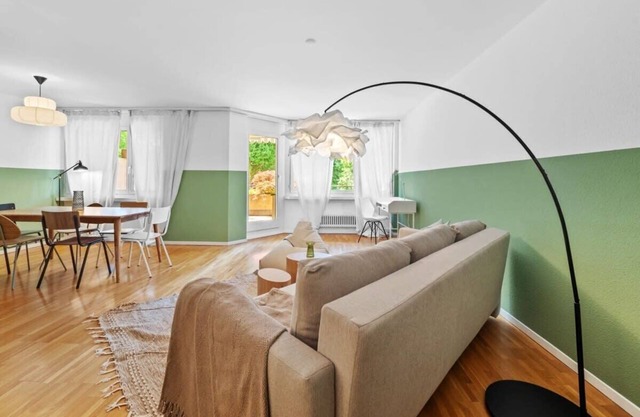 Bright 1BR in Seefeld with Free Parking