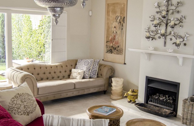 Bright and beautiful 3 bed home. Lots of character and style.