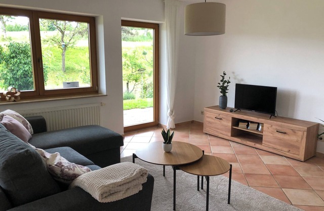 Bright and spacious vacation apartment (70 sqm) for 2-4 people in the northern Black Forest