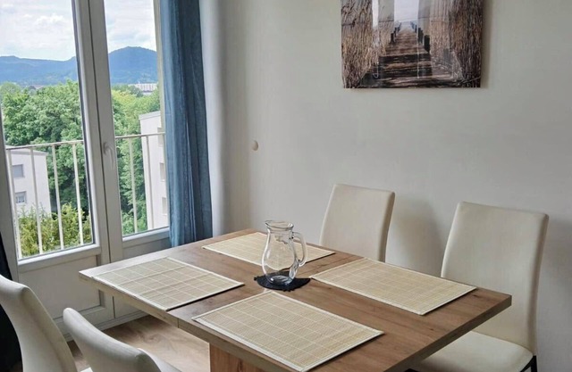 Bright apartment 72m2