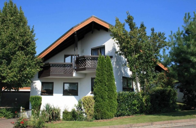 Bright, cozy vacation apartment in the countryside, 5 km from Bretten.