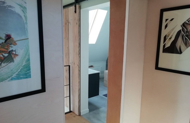 Bright ecological 4-person luxury vacation home