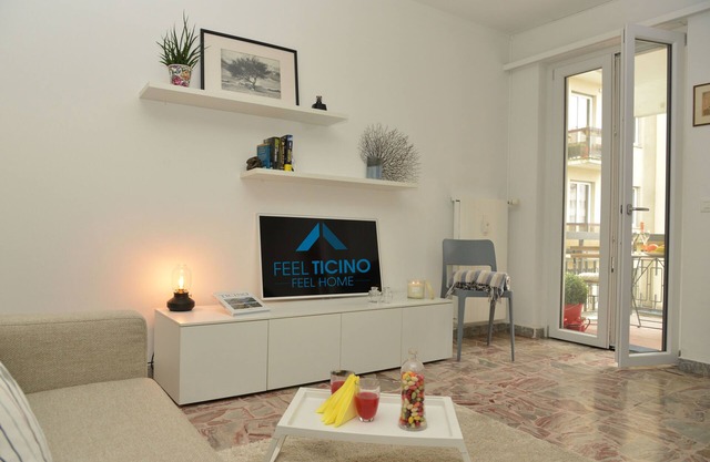 Bright Stunning Central Apartment In Front Of Lugano Lake