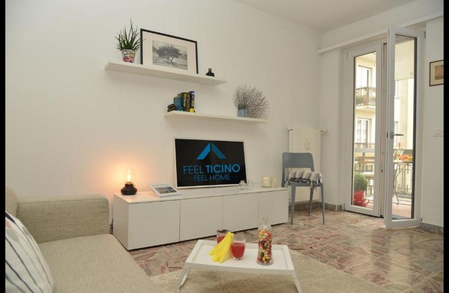 Bright Stunning Central Apartment In Front Of Lugano Lake