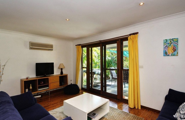 Brilliant Location - Stones throw from the Myall River