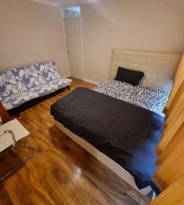 Brummies stay