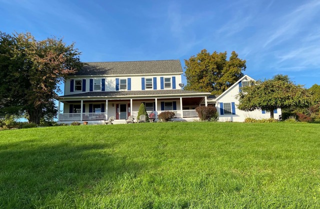 Bucolic Sanctuary within 20 mins to Hudson NY or Great Barrington MA
