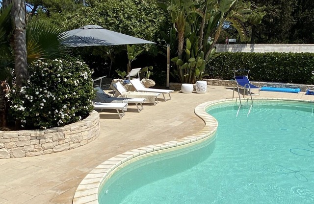 Buen Retiro - Villa with pool and jacuzzi 400 m from the sea