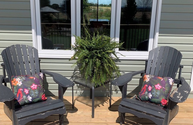 Bungalow with country views, lots of space inside and out. Pet friendly.