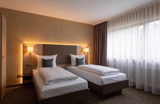 Business double room with shower and WC