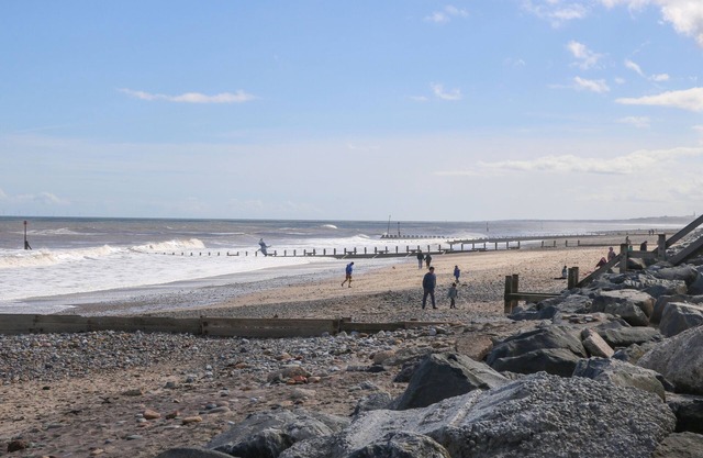 BUTTERCUP, pet friendly, with a garden in Hornsea