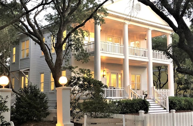 Butterfly Kisses - Family Home in Carillon Beach w/Two Master Suites, Sleeps 12
