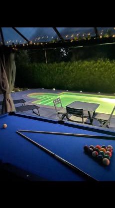 BY NEPTUNE - La Maison Courtenay Piscine Privée, 4 Chambres