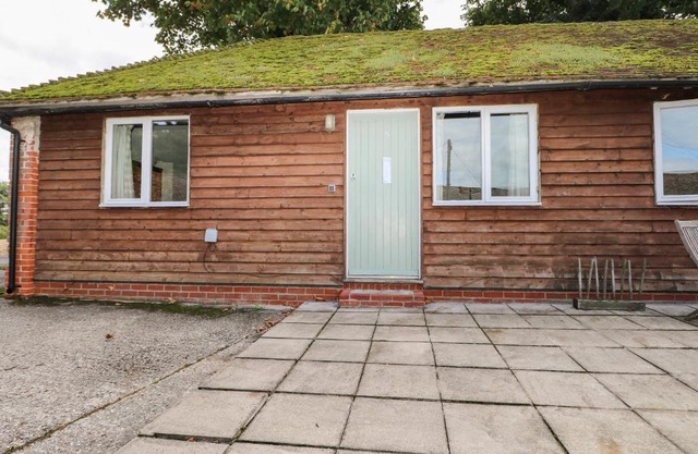 Byre Cottage 2