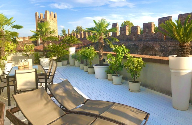 Cà DEL SOLE - Panoramic Penthouse in the Historic Center