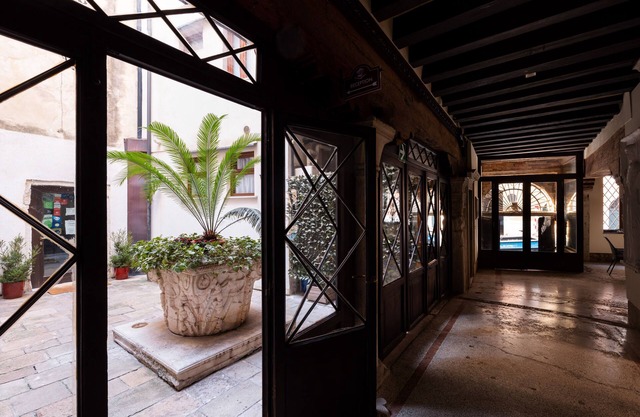 Ca' Foscolo Residence
