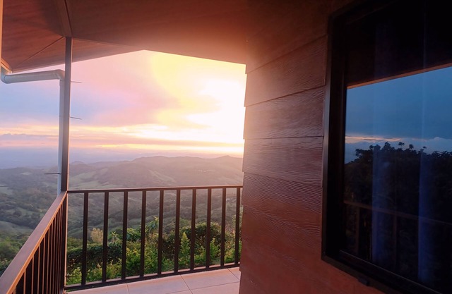 Cabaña Morpho en Finca Alta Vista Monteverde (Amazing View)