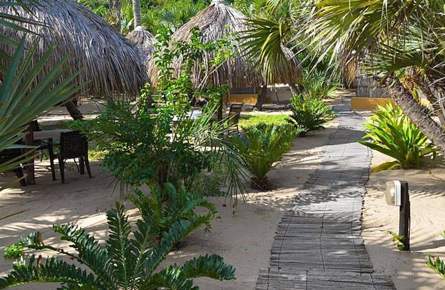 Cabana 5 @ Mango Beach