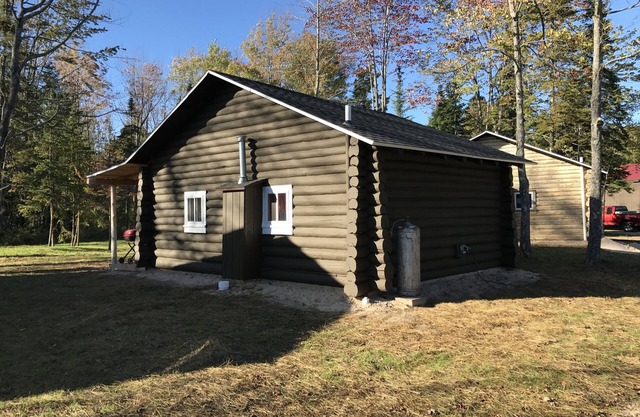 Cabin #2 Near Beautiful Brevort Lake