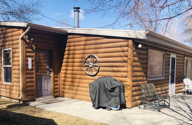 Cabin 3: Cozy Mountain Cabin by the Provo River