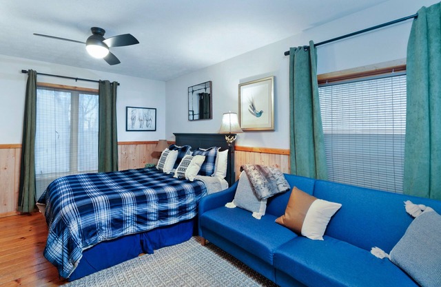 *Cabin 4* Cave Run Cabins at Cave Run Lake!