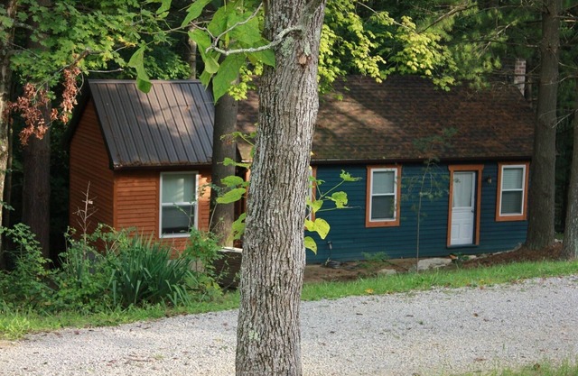Cabin close to Burr Oak State Park & Wayne National Forest