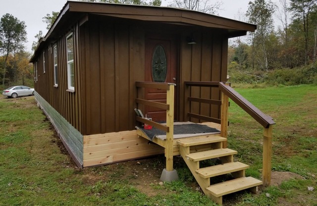 Cabin close to Ricketts Glen State Park available for daily rental. Furnished!