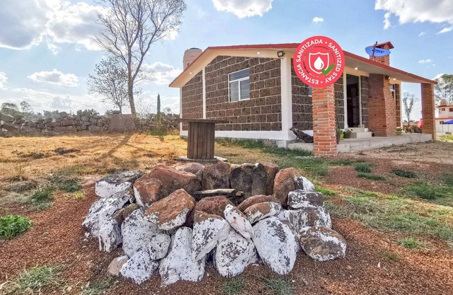 Cabin in Magic Town with BBQ & SMART TV