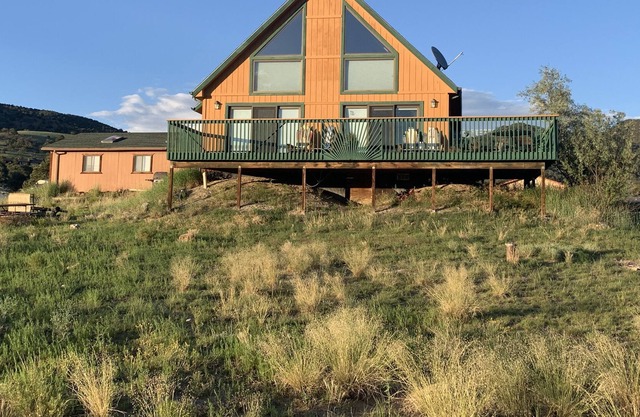 Cabin Located In The Heart Of The Rockies