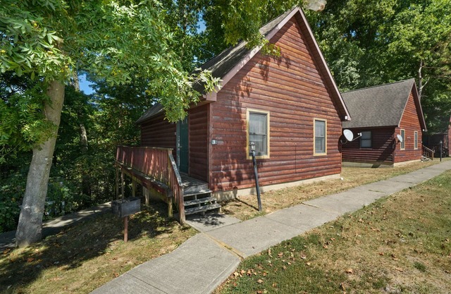 Cabins In Hocking - Retreat cabin 3