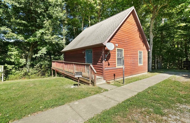 Cabins In Hocking - Retreat cabin #9