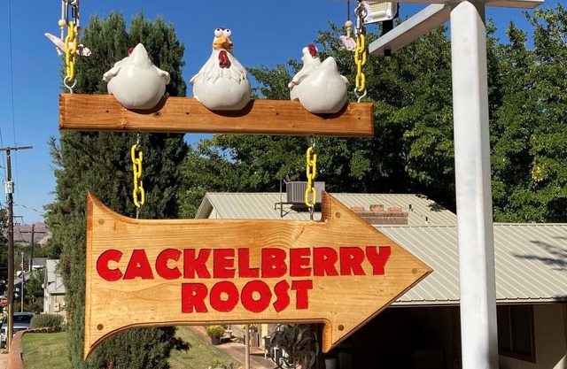 Cackelberry Roost, Zion, just a quick 22-min drive away, Great for nfamilies.
