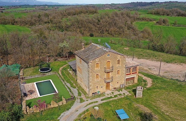 Cal Vilaseca is a restored house l'any 2011