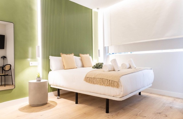 Calma Rooms by Charming I