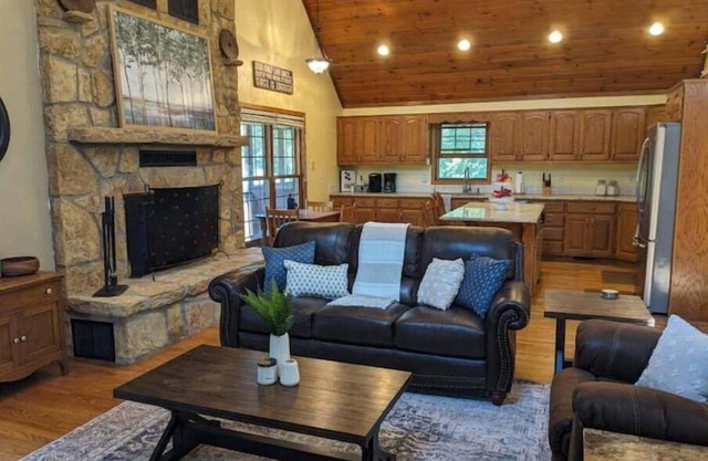 Calming Cabin near Perry Lake