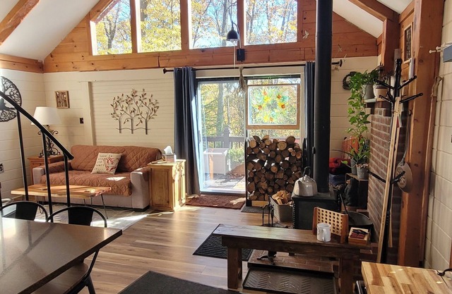 Camp Coyote RidgenWestfield/PA Grand Canyon/Tioga Forrest. Pet friendly.