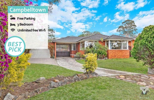 CAMPBELLTOWN HOLIDAY HOME 3 BED + FREE PARKING NCA039