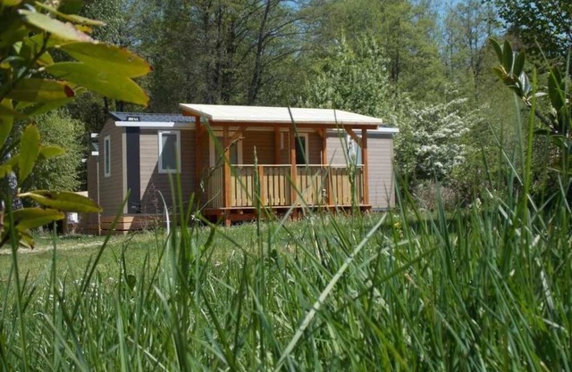 Camping 3 étoiles - Piscine - ccbahaa