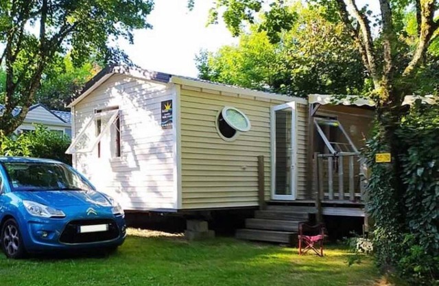 Camping 4 étoiles - Piscine - ccbahhe