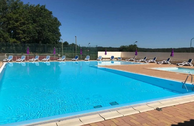 Camping 4 étoiles - Piscine - ef0iie