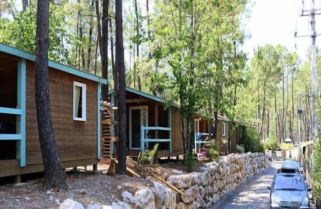 Camping Bois Simonet **** - Chalet Garrigue 3 Rooms 4 People