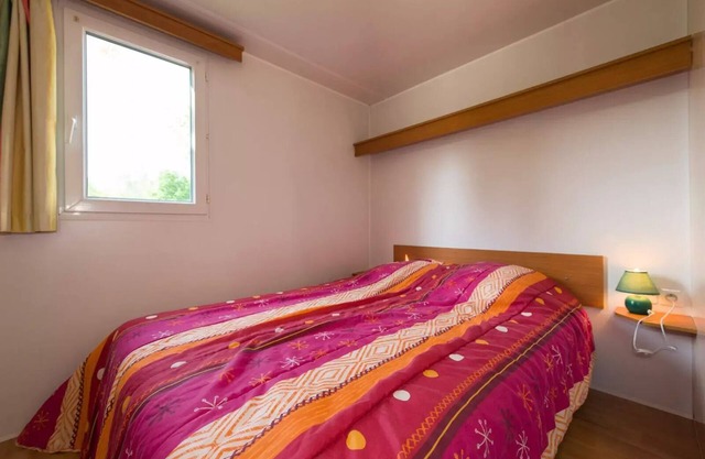 Camping de l'Etang Sites and Landscapes * - Cottage Classic Rent 2 ch. 4 persons