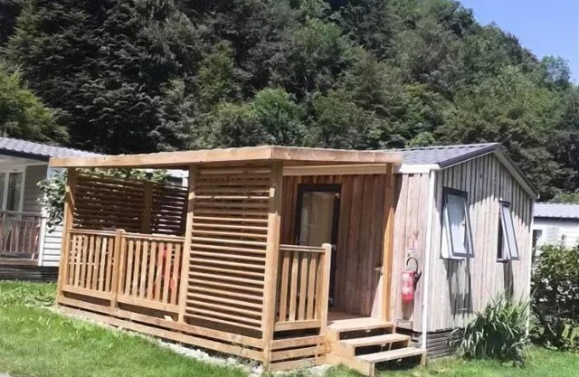 Camping Flower Pyrenees Natura* - Mobile Home Standard 2 rooms 2 people