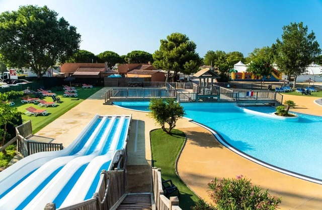 Camping La Côte des Roses* - Cottage Magnolia TV LV Air conditioning 4 rooms 6 people
