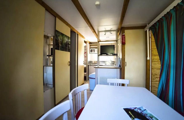 Camping LA FOUGERAIE * - 4 season chalet 5 people