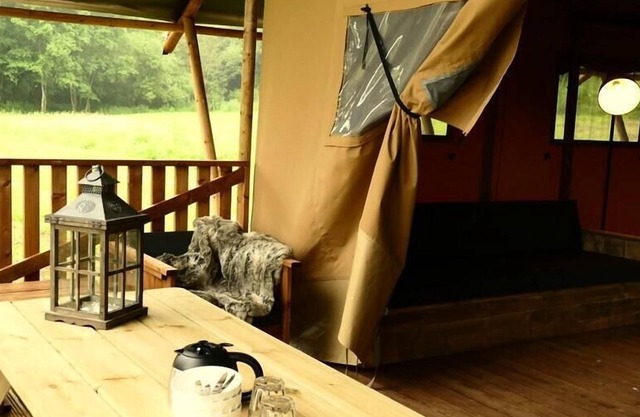 Camping le Buisson **** - Luxury Tent Lodge Safari Premium 3 rooms 4/5 people