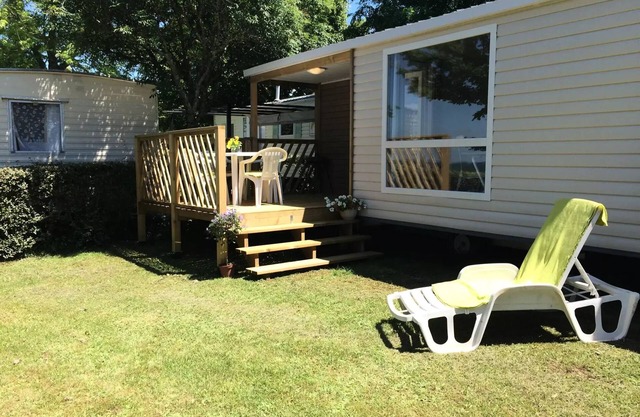 Camping Le Daguet * - Mobile home loggia 2 bedrooms terrace 4 people