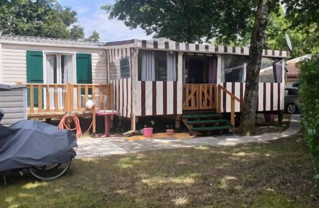 Camping Les Lacs De Courtès*** - Mobil home Grand Confort 3 Pièces 4 Personnes